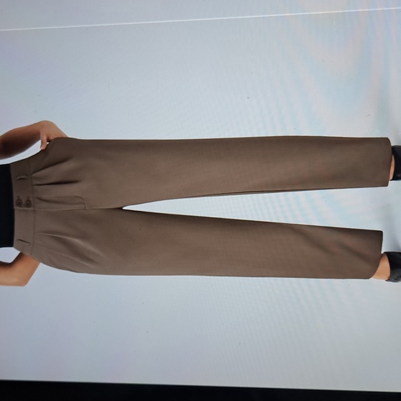 HALARA Pants - XLARGE.   HALARA SHIRRED BUTTON ZIPPER STRAIGHT LEG PANTS